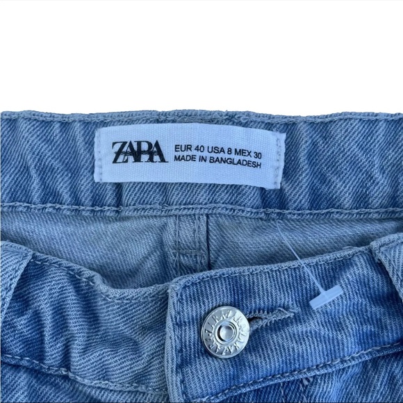 New Women’s Zara Cuffed Distressed Jean Shorts Sz 8 NWOT - Picture 5 of 8